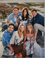 Friends Cast-Signed Photograph – Jennifer Aniston, Courteney Cox, Lisa Kudrow, Matt LeBlanc, Matthew Perry & David Schwimmer